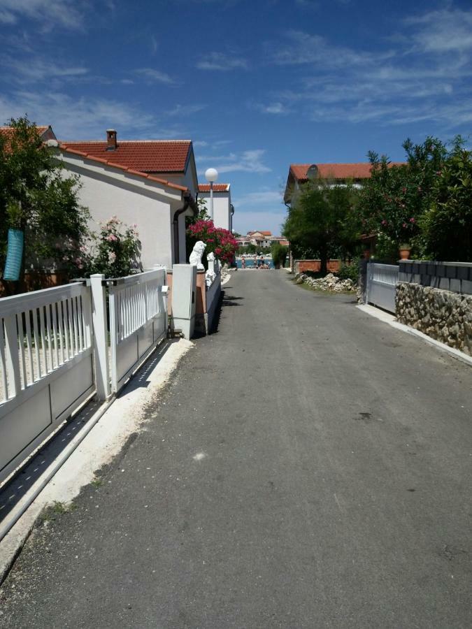 شقة Ulica Zitna Xxvii Br.12 Apartman Ljevar فير المظهر الخارجي الصورة